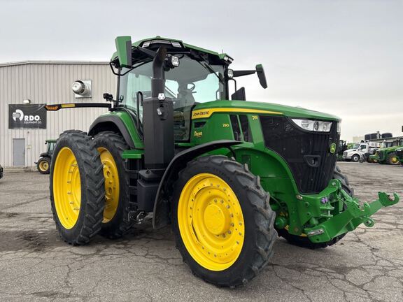 2025 John Deere 7R 290 Tractor