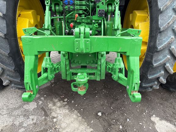 2025 John Deere 7R 290 Tractor