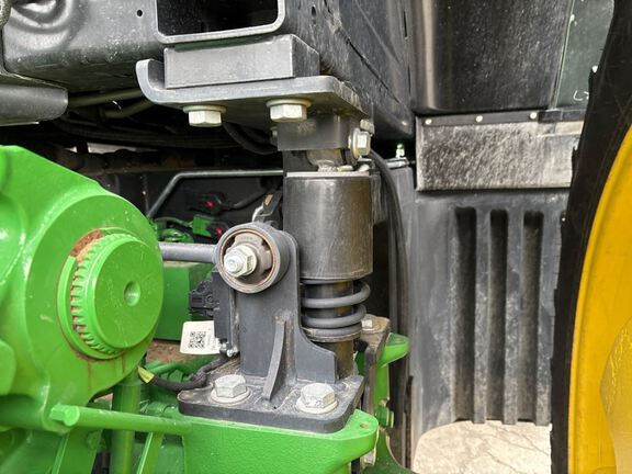 2025 John Deere 7R 290 Tractor