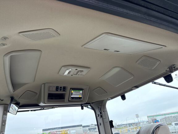 2025 John Deere 7R 290 Tractor