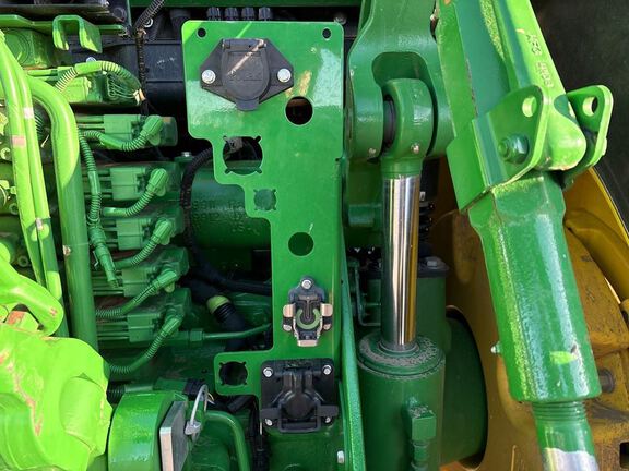 2025 John Deere 8R 340 Tractor