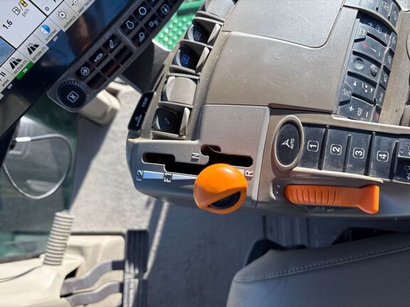 2025 John Deere 8R 340 Tractor