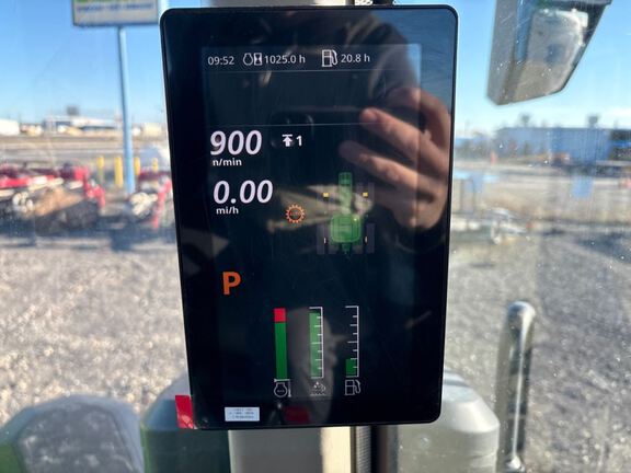 2025 John Deere 8R 340 Tractor