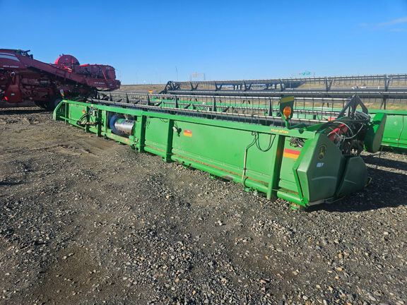 2019 John Deere 635F Header Combine