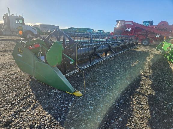 2019 John Deere 635F Header Combine