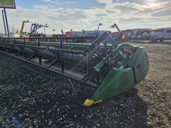 2019 John Deere 635F Header Combine