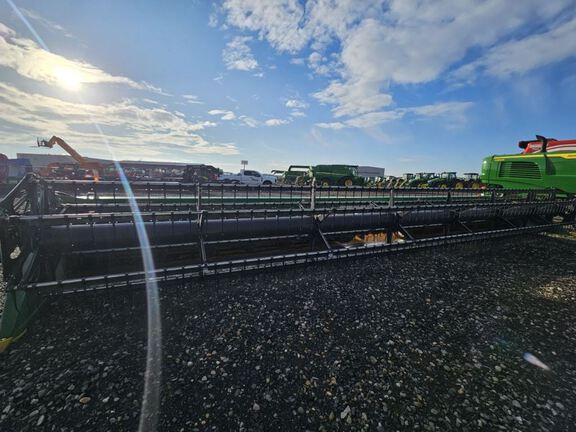 2019 John Deere 635F Header Combine