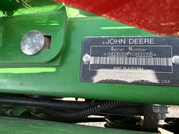 2019 John Deere 635F Header Combine