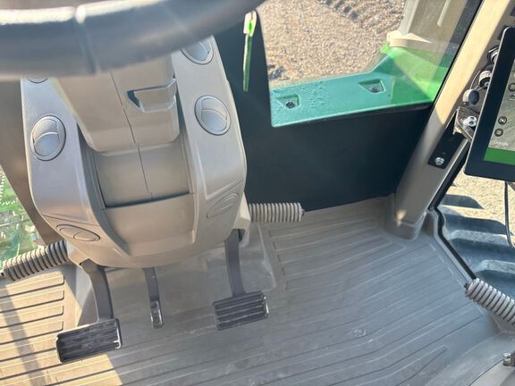 2024 John Deere 9RT 540 Tractor Rubber Track