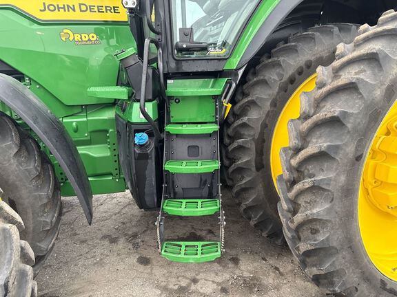 2025 John Deere 8R 340 Tractor
