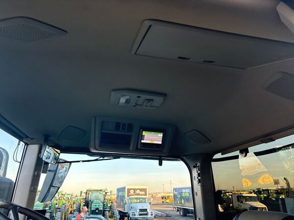 2024 John Deere 9RX 540 Tractor Rubber Track