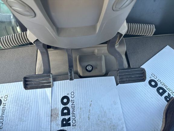 2024 John Deere 9RX 540 Tractor Rubber Track