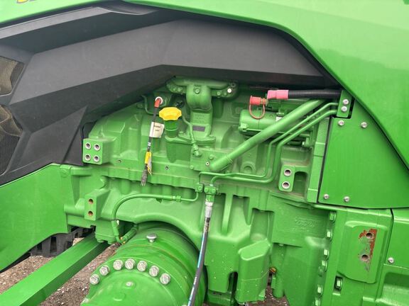 2025 John Deere 8RX 370 Tractor Rubber Track