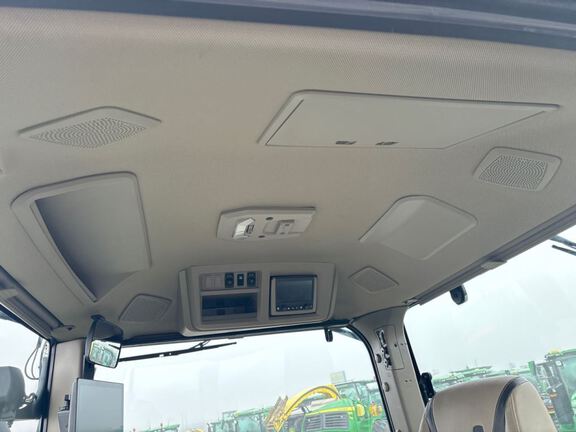 2025 John Deere 8RX 370 Tractor Rubber Track