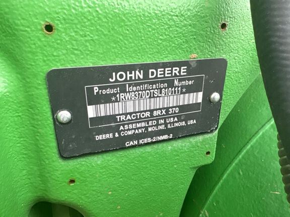 2025 John Deere 8RX 370 Tractor Rubber Track