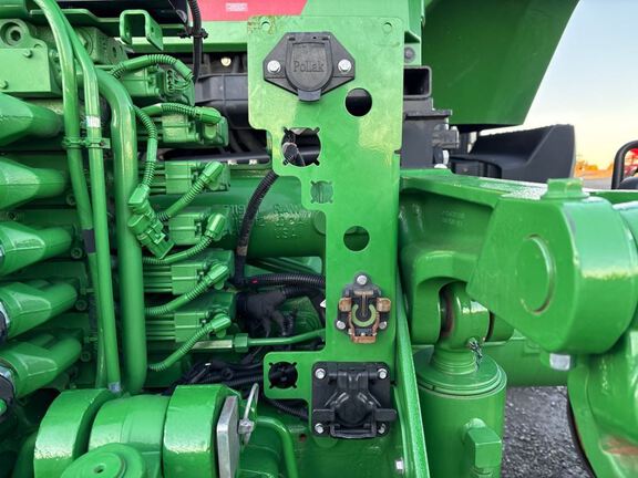 2025 John Deere 8RX 410 Tractor Rubber Track