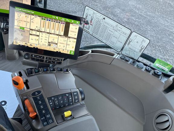 2025 John Deere 8RX 410 Tractor Rubber Track