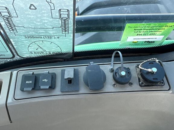 2025 John Deere 8RX 410 Tractor Rubber Track