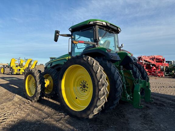 2022 John Deere 8R 340 Tractor