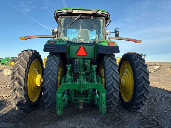 2022 John Deere 8R 340 Tractor