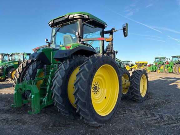 2022 John Deere 8R 340 Tractor