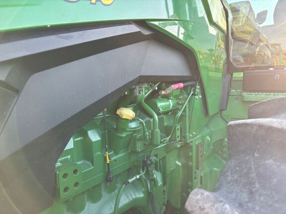 2022 John Deere 8R 340 Tractor