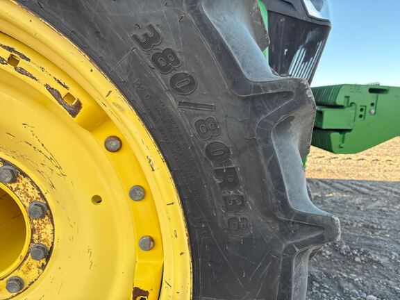 2022 John Deere 8R 340 Tractor