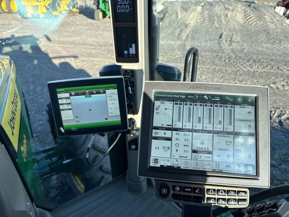 2022 John Deere 8R 340 Tractor