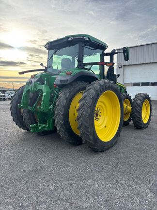2022 John Deere 8R 340 Tractor