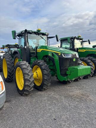2022 John Deere 8R 340 Tractor