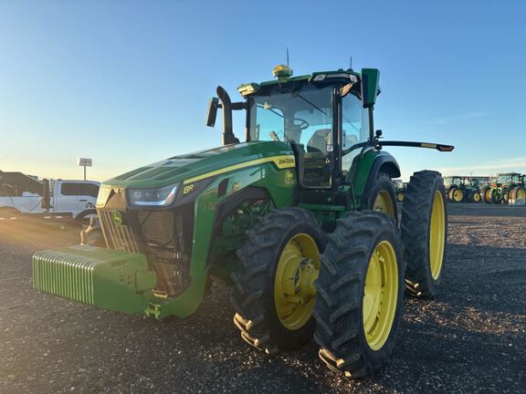 2022 John Deere 8R 340 Tractor