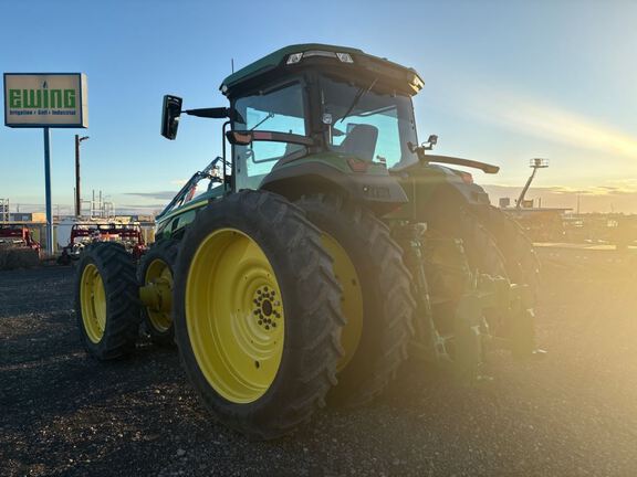 2022 John Deere 8R 340 Tractor