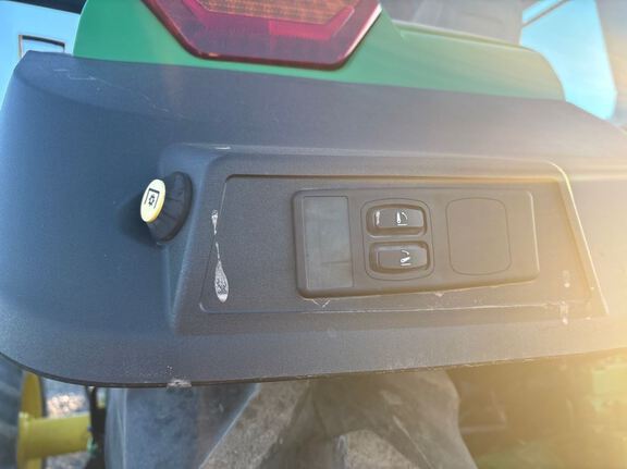 2022 John Deere 8R 340 Tractor