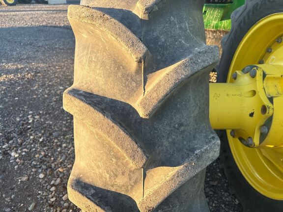 2022 John Deere 8R 340 Tractor