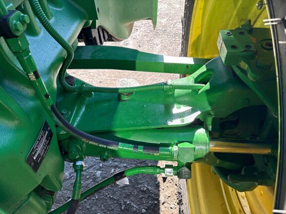 2022 John Deere 8R 340 Tractor