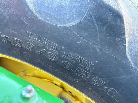 2022 John Deere 8R 340 Tractor