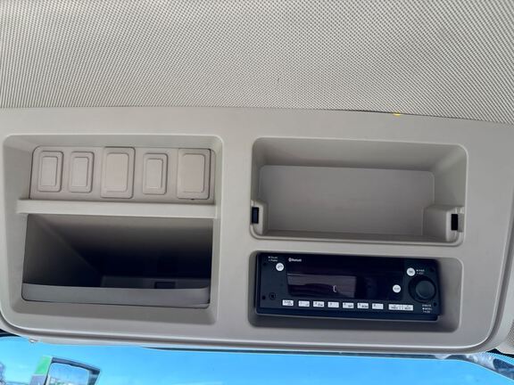 2022 John Deere 8R 340 Tractor