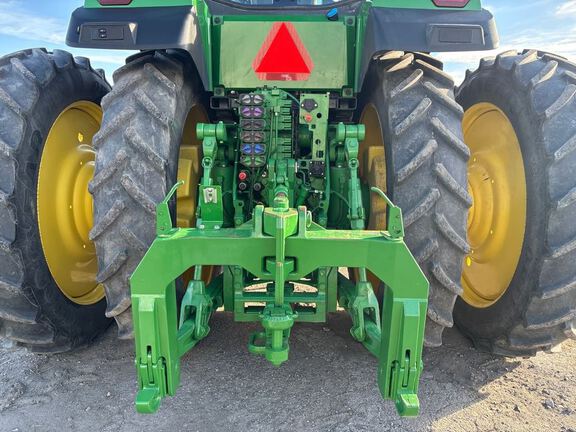 2022 John Deere 8R 340 Tractor