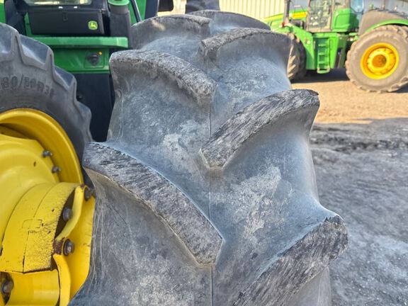 2022 John Deere 8R 340 Tractor