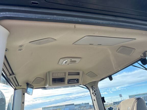 2022 John Deere 8R 340 Tractor