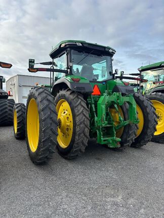 2022 John Deere 8R 340 Tractor