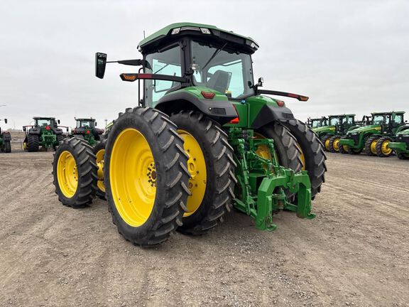 2022 John Deere 8R 340 Tractor