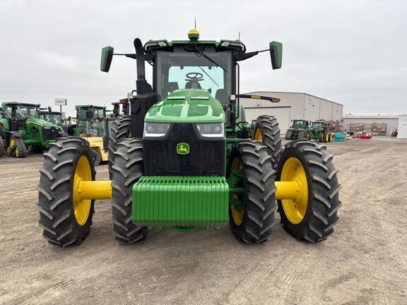 2022 John Deere 8R 340 Tractor