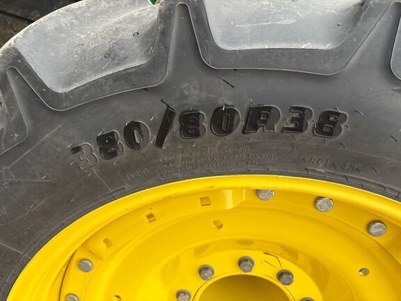 2022 John Deere 8R 340 Tractor