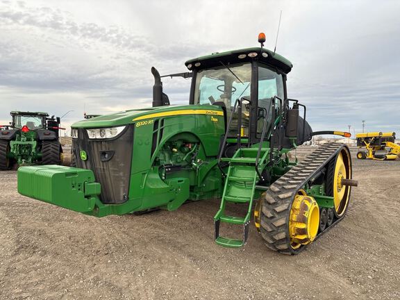 2019 John Deere 8320RT Tractor Rubber Track