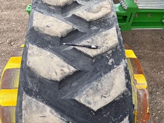 2019 John Deere 8320RT Tractor Rubber Track