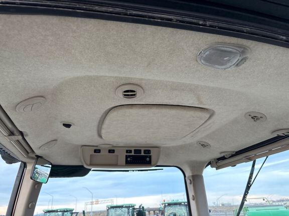 2019 John Deere 8320RT Tractor Rubber Track