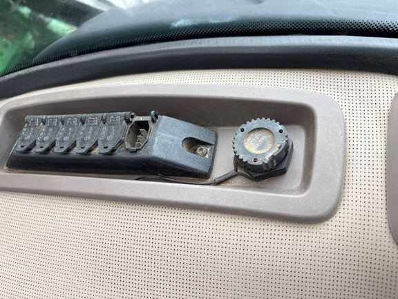 2019 John Deere 8320RT Tractor Rubber Track