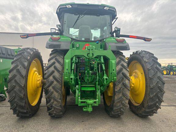 2022 John Deere 8R 340 Tractor