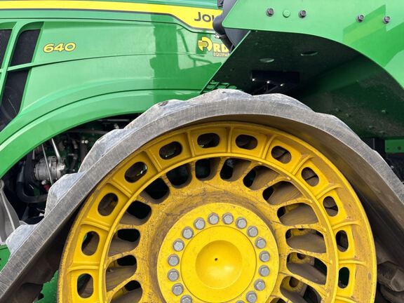 2023 John Deere 9RX 640 Tractor Rubber Track